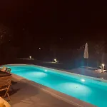 Con Giardino, La Casa Di G&g Marina Di Carrara