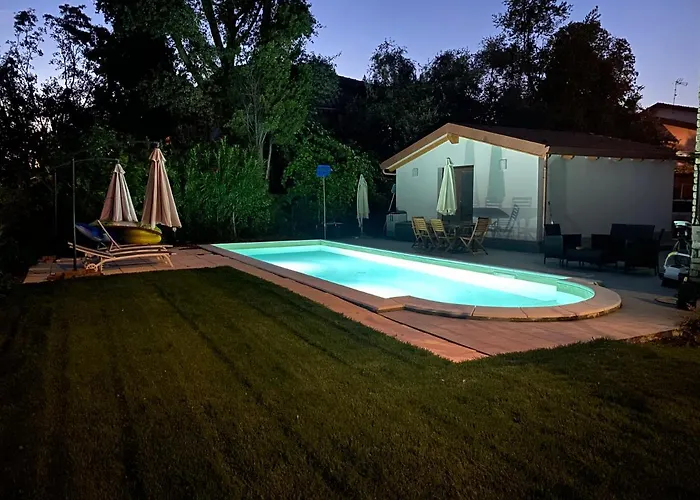 Con Giardino, La Casa Di G&g * Марина-ди-Каррара